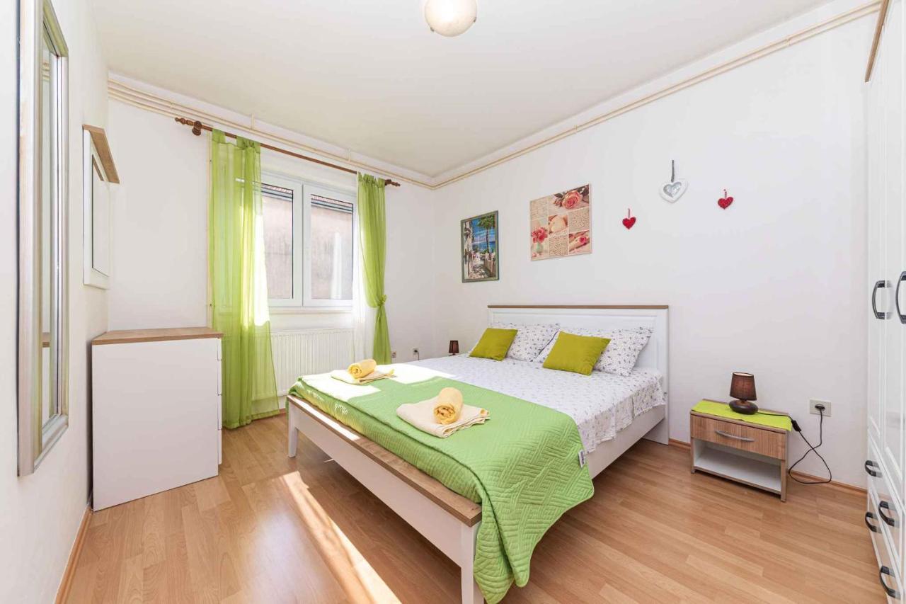 Apartment In Trogir 7406 Екстериор снимка