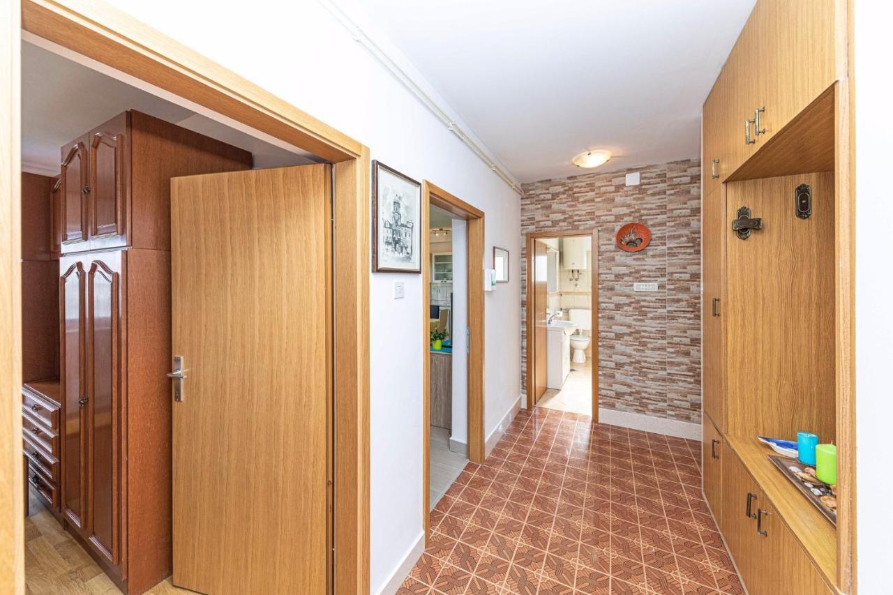 Apartment In Trogir 7406 Екстериор снимка